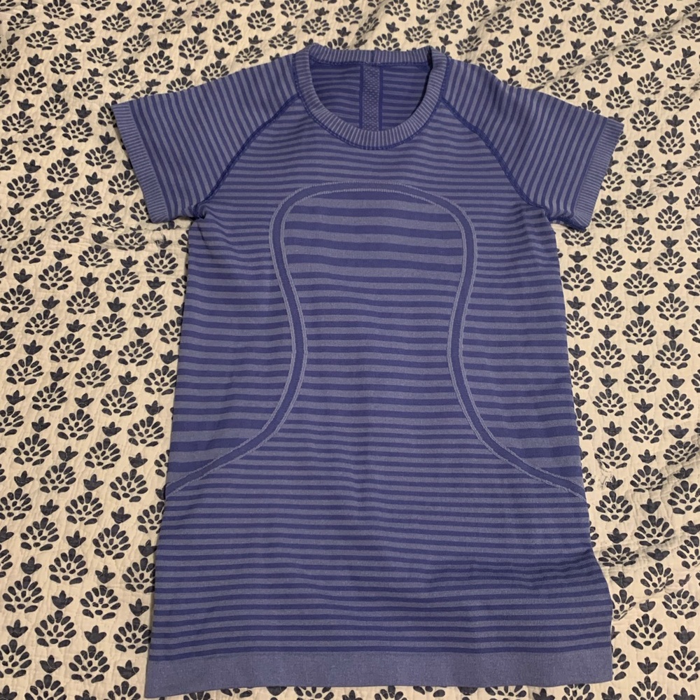 Lululemon swiftly tech tee!